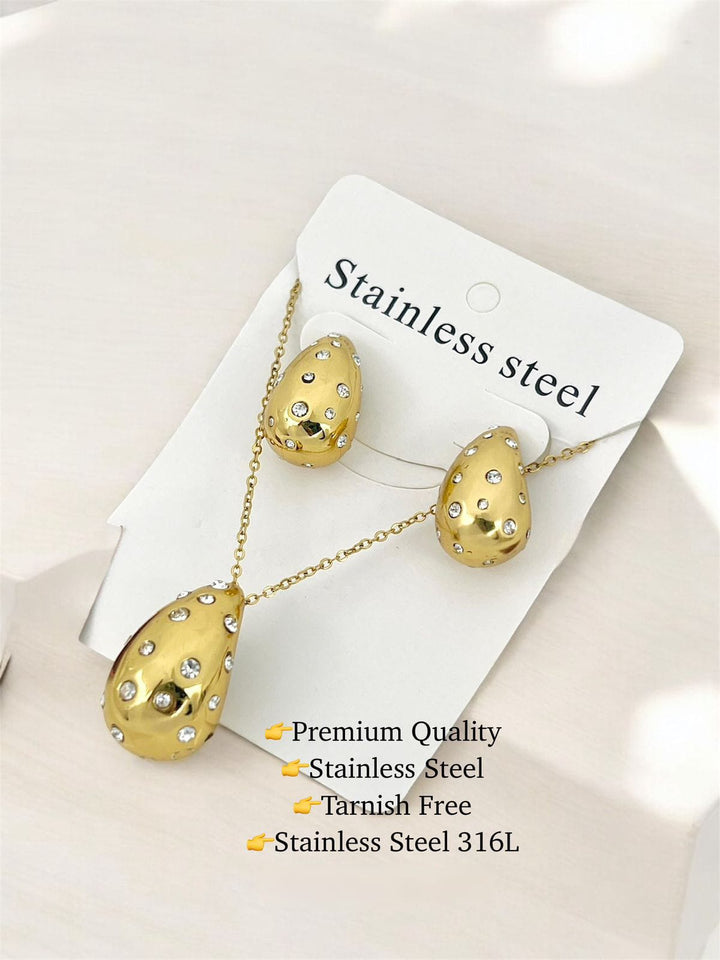 Golden Drop Set with beautiful Stone. High Quality