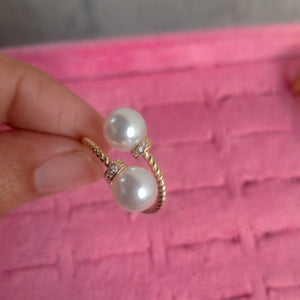 Pearl Adjustable Ring