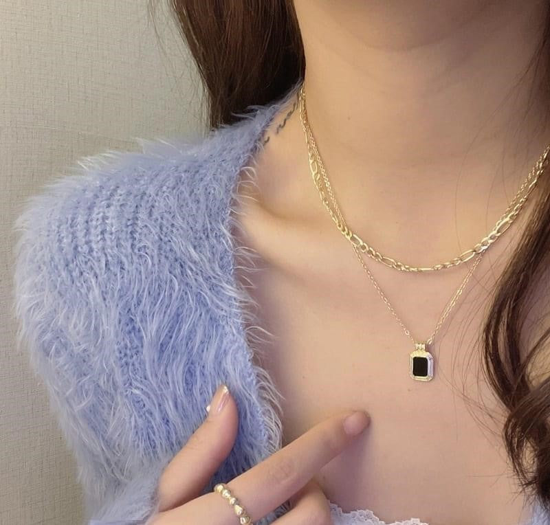 Squared Layered Curb Chain Necklace